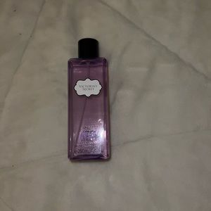 VICTORIA SECRET tease rebel perfume